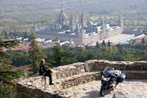 España ofrece excelentes rutas para los amantes de las motocicletas...
